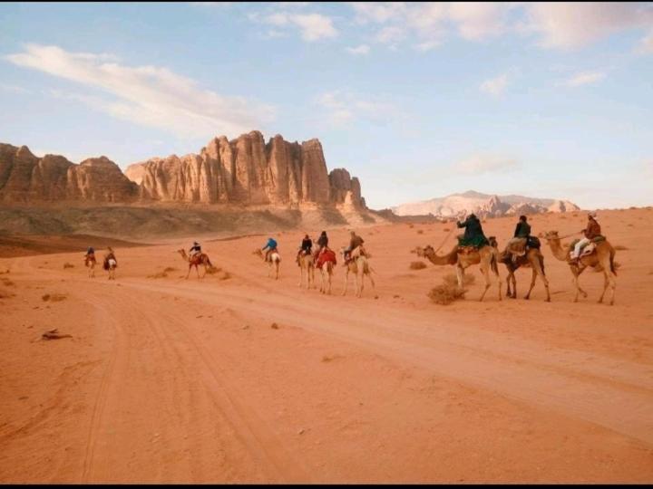 Wadi Rum Fun Time Tour'S Exterior foto